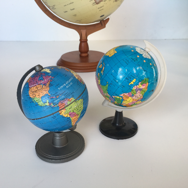 GLOBE, Extra Small Blue 15cm H